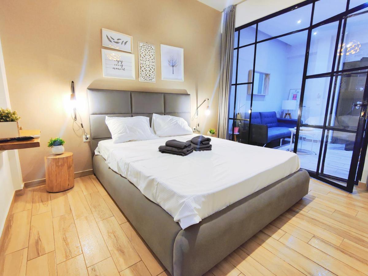 Wsd Luxury Stylish 2Bedroom Apartment With Blacony 1' To Metro Athén Kültér fotó