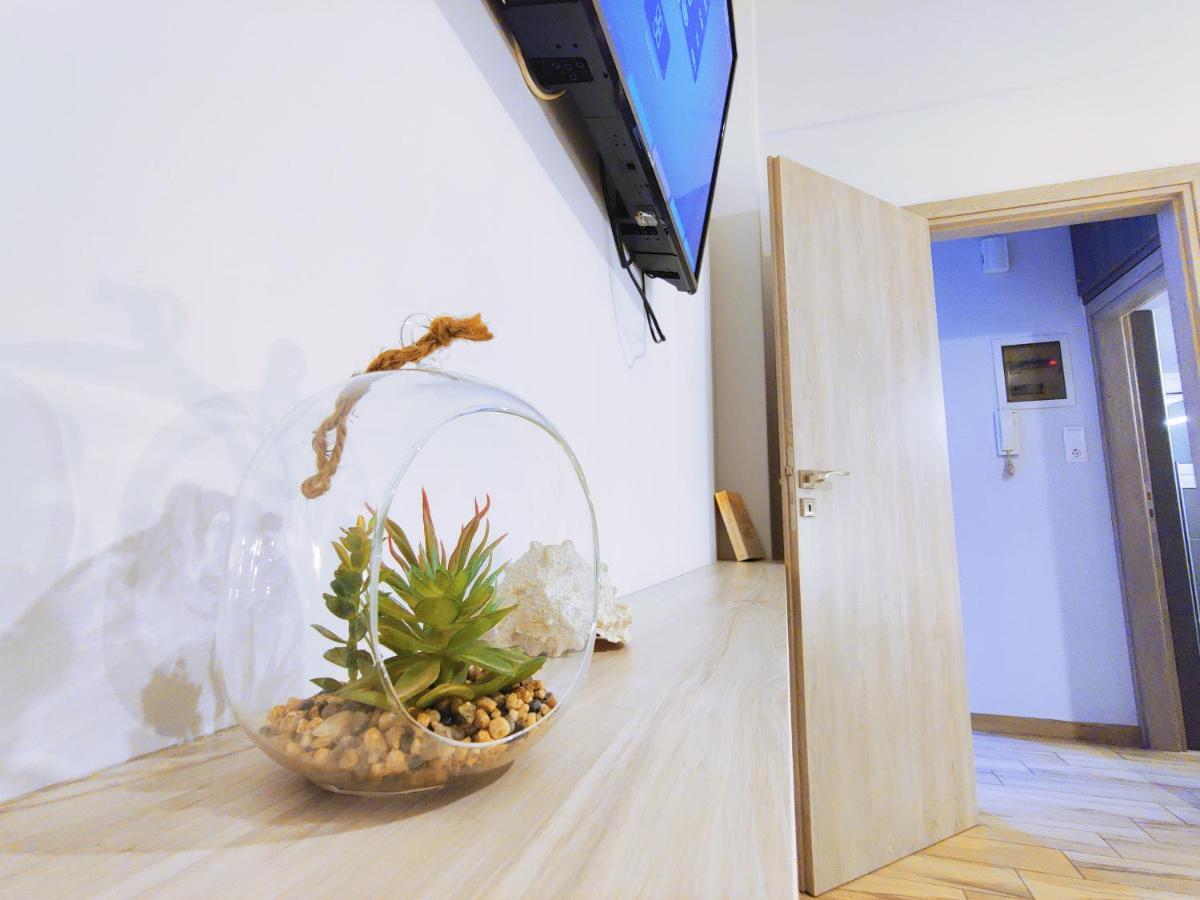 Wsd Luxury Stylish 2Bedroom Apartment With Blacony 1' To Metro Athén Kültér fotó